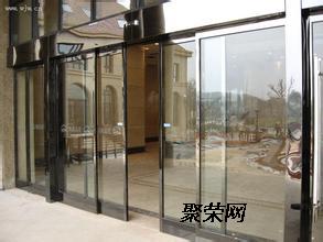 西城區(qū)專(zhuān)業(yè)工業(yè)門(mén)與自動(dòng)門(mén)維修服務(wù)，杜絕中介，直接上門(mén)